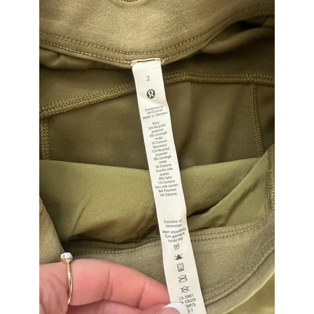 Lululemon Relaxed High Rise Pant Bronze Green Jogger Size 2
